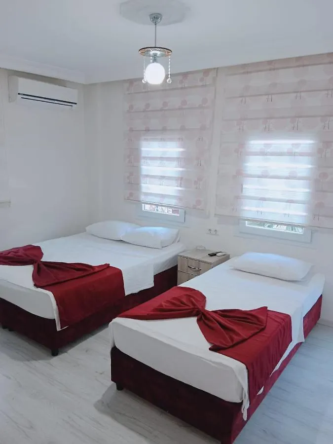 Otel Denizyildizi Fethiye Bed & Breakfast